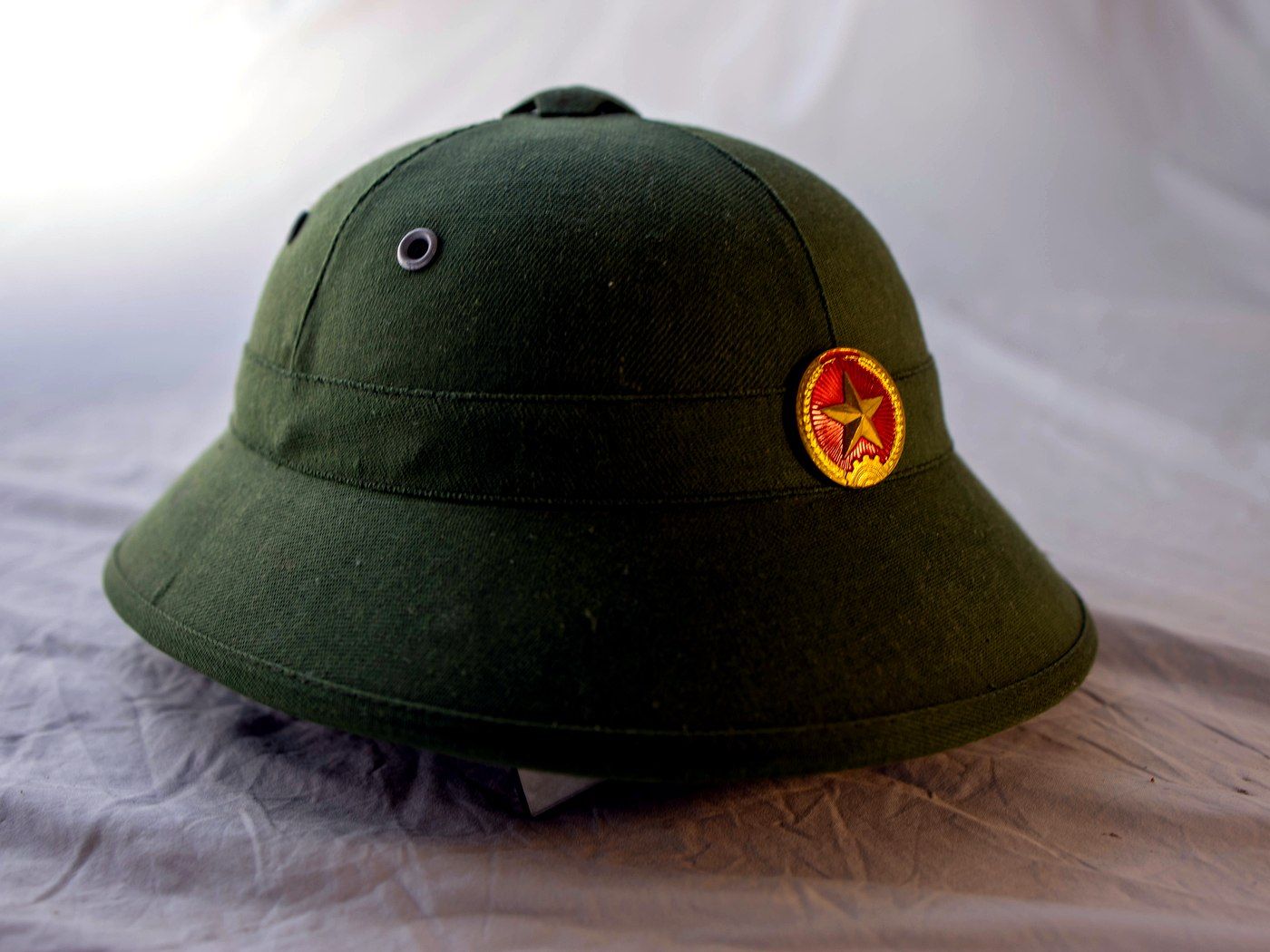 Pith-Style Helmet with Star Cockade