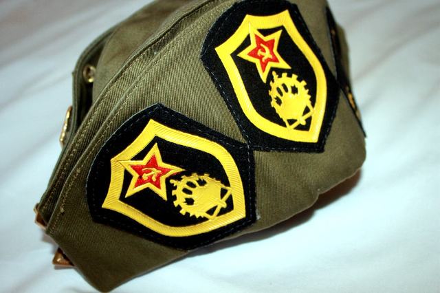 Side Cap with Pin Badge Collection